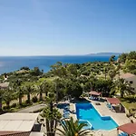 Liakas Village Apartmán *