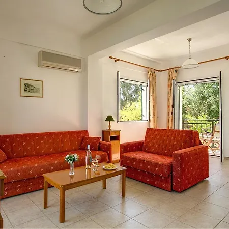 Liakas Village Apartment *