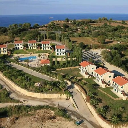 Liakas Village Apartment *