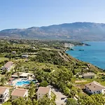 Liakas Village * Spartià
