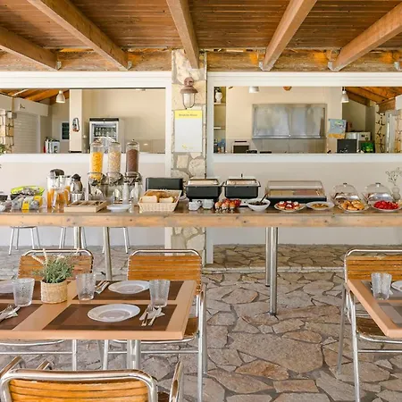 Liakas Village Spartià