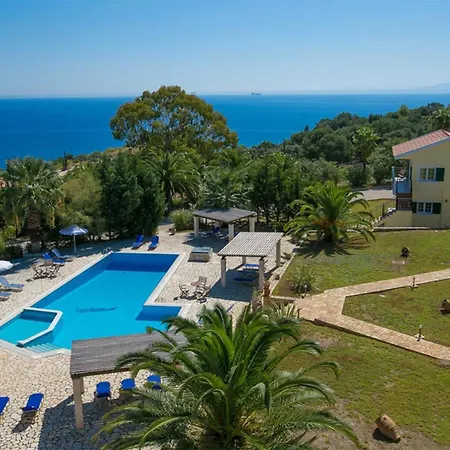 Liakas Village Spartià